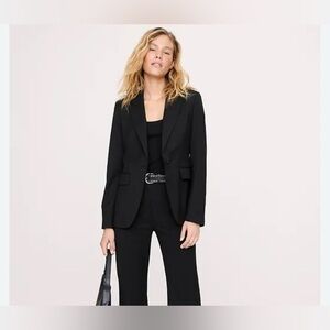 Banana Republic Black Blazer with Dotted Lining.       Size-4. Quiet Luxury